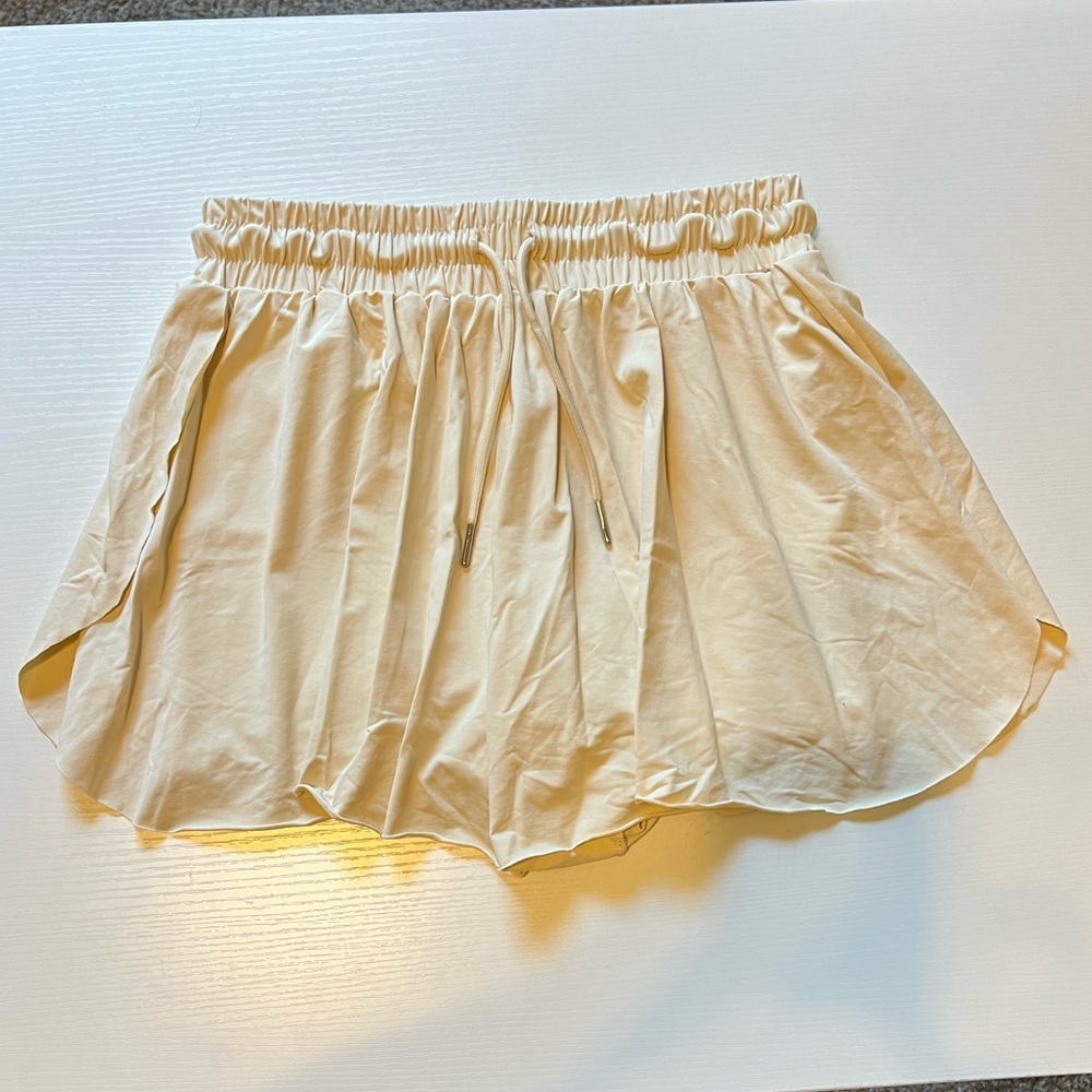 Love Tree Flowy Shorts